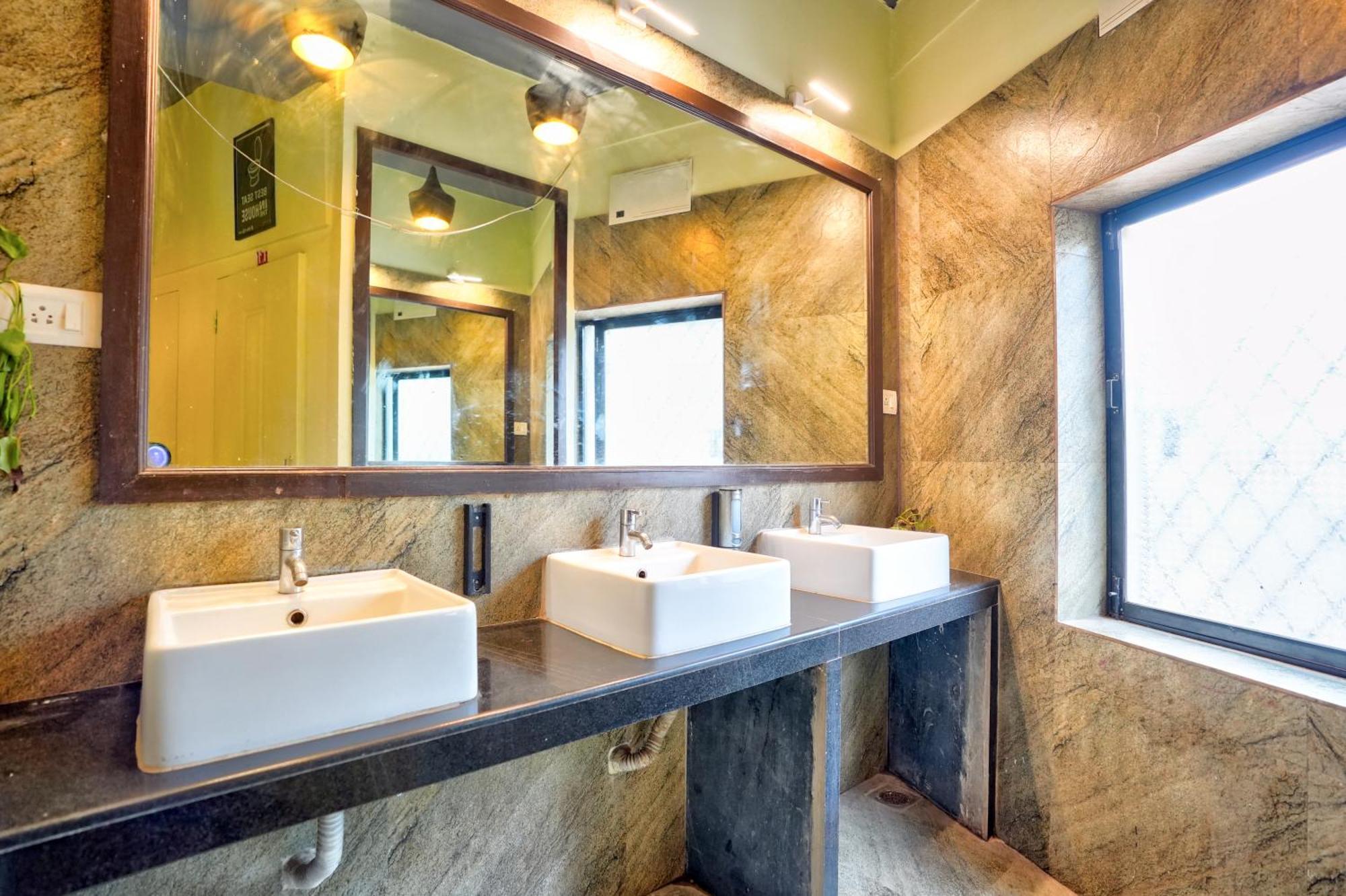 Hive Hostel Anjuna By Just Travels Zewnętrze zdjęcie